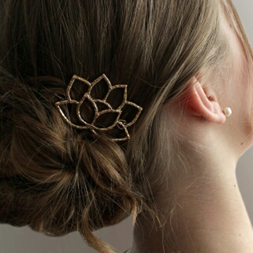 Lotus Gold Hair Barette - Picture 2 of 5